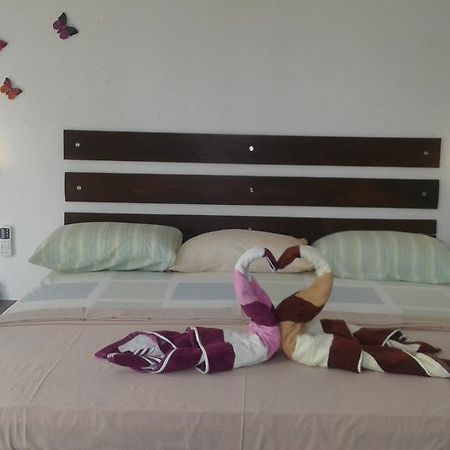 Petit Guest House Negombo Bagian luar foto
