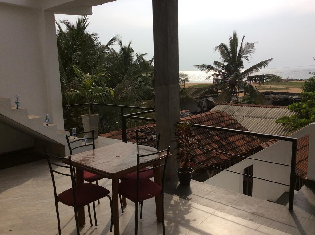 Petit Guest House Negombo Ruang foto