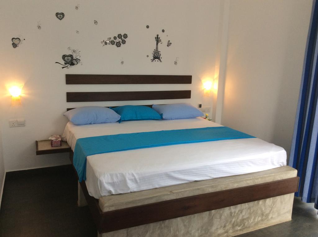 Petit Guest House Negombo Ruang foto